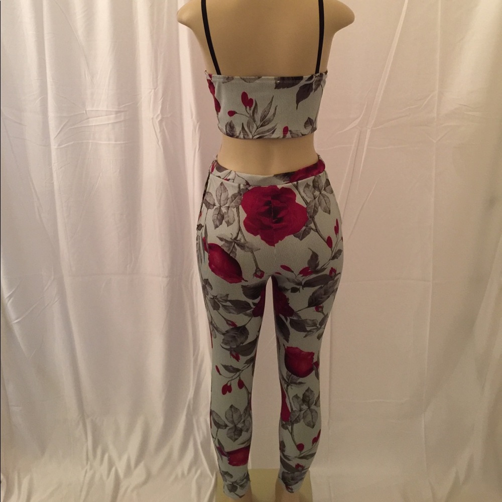 Sexy & Unique 2 Pc Set - Picture 2 of 4